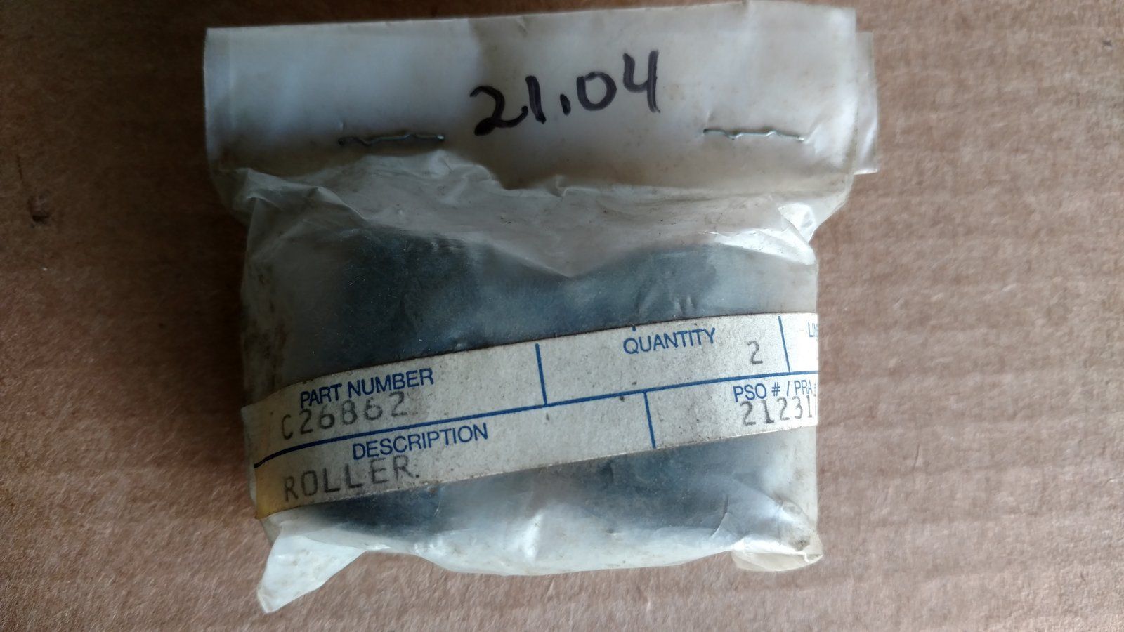 C26862 ROLLER - IDLER (80XI) C24373 - Ingersoll/Case Tractor Part