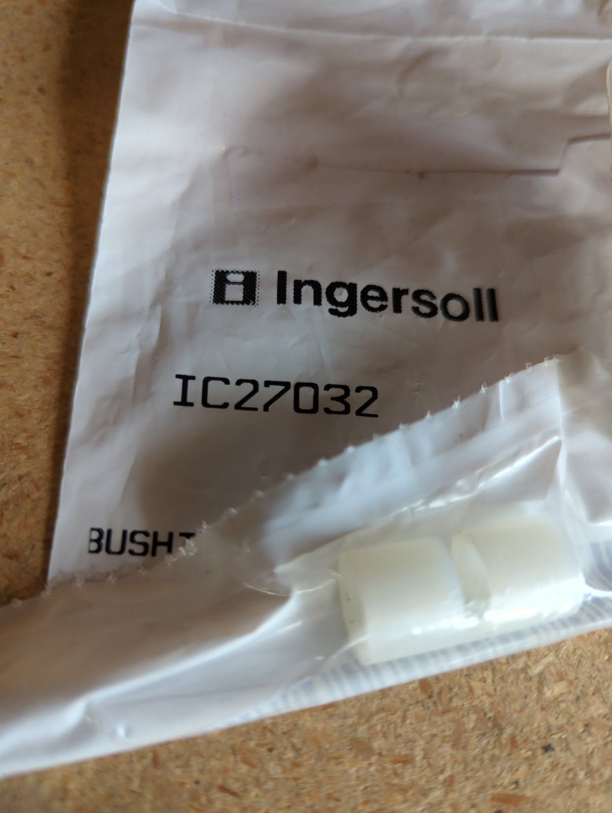 C27032 BUSHING PTO - Ingersoll/Case Tractor Part