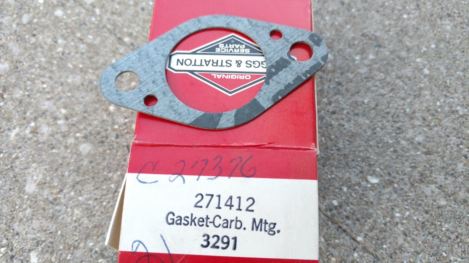 C27376 GASKET-CARB B/S 271412 - Ingersoll/Case Tractor Part
