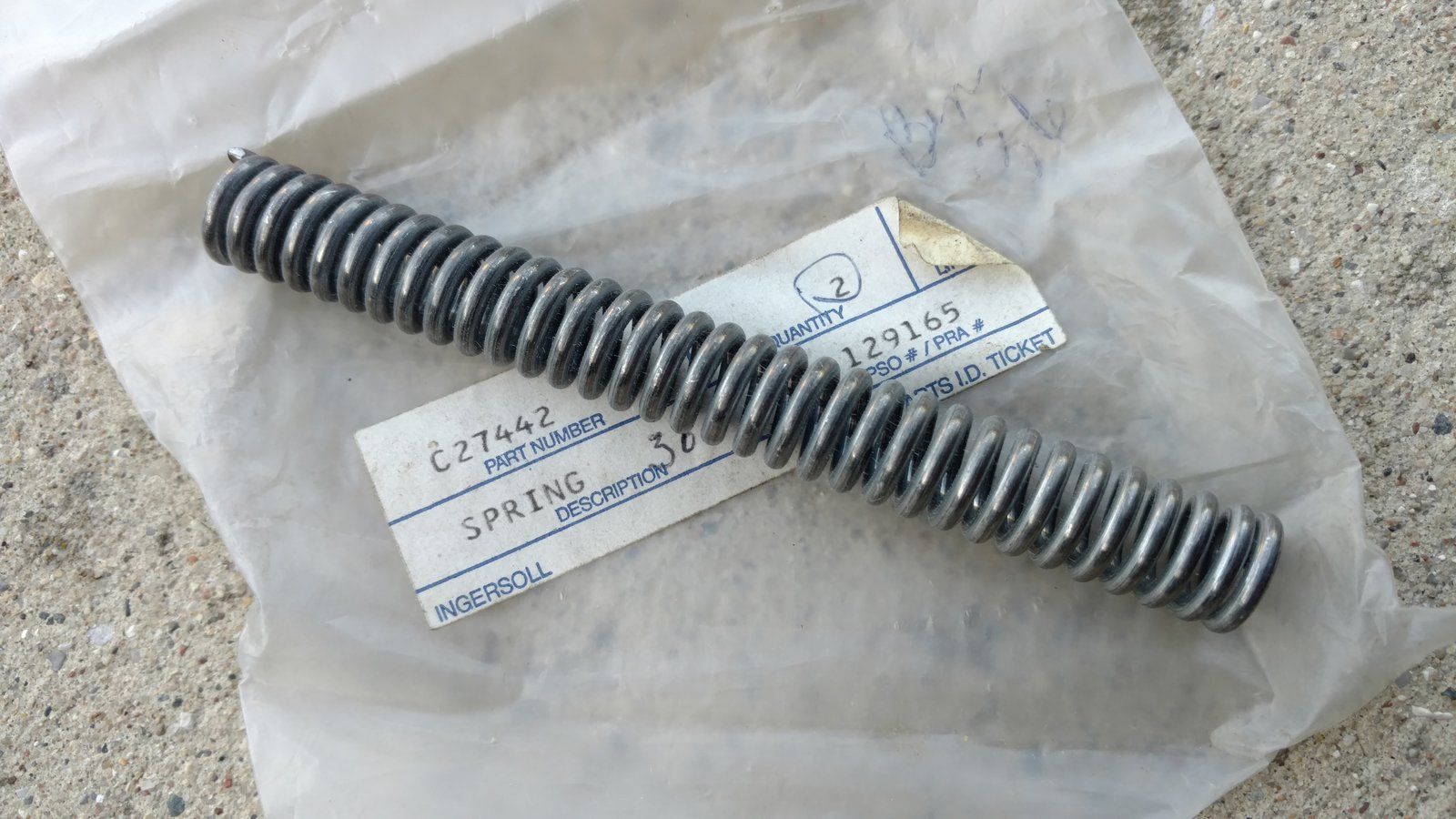 C27442 SPRING - PARKING BRAKE - Ingersoll/Case Tractor Part