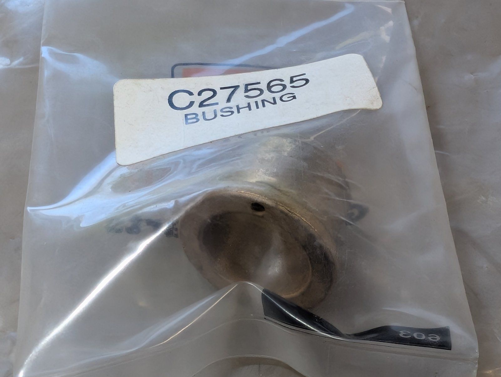 C27565 BUSHING TECUMSEH 780118A - Ingersoll/Case Tractor Part
