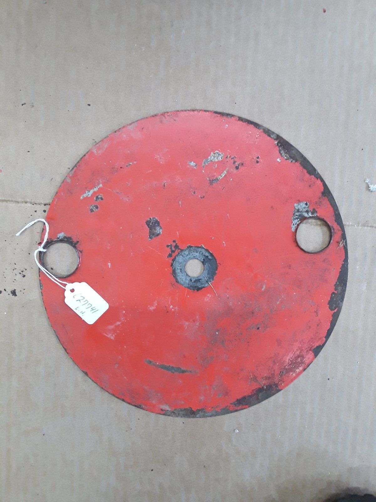 C27741 USED SHIELD-SWEEPER C49332 - Ingersoll/Case Tractor Part