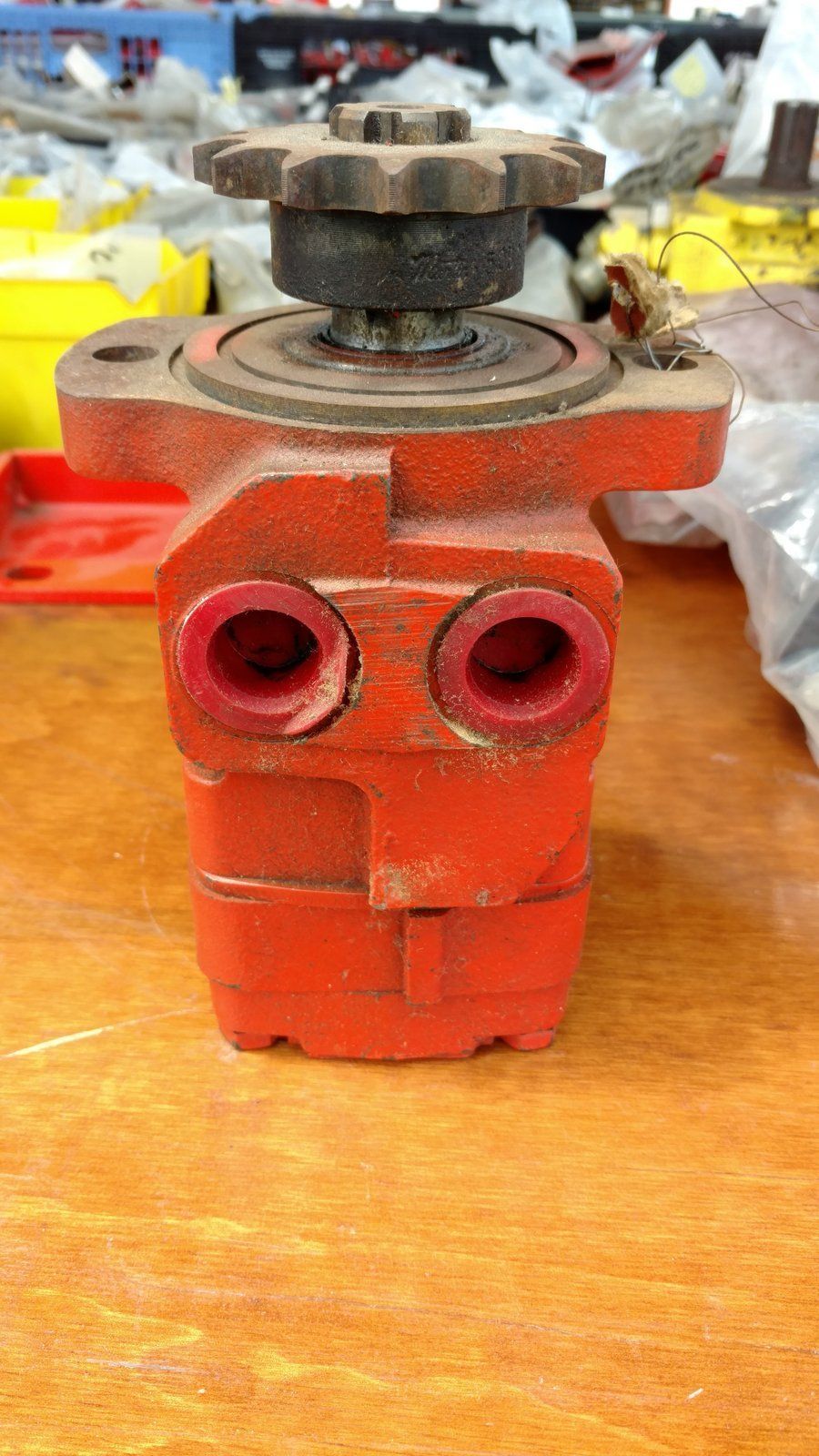C27903 MOTOR - HYDRAULIC TILLER - Ingersoll/Case Tractor Part