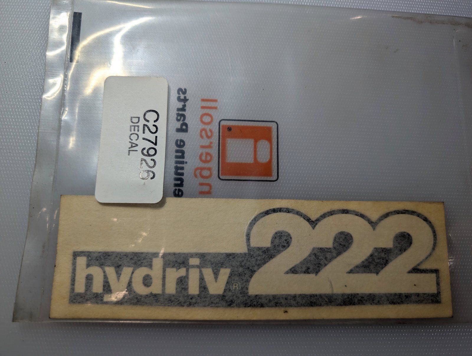 C27926 DECAL HOOD RH 222 - Ingersoll/Case Tractor Part