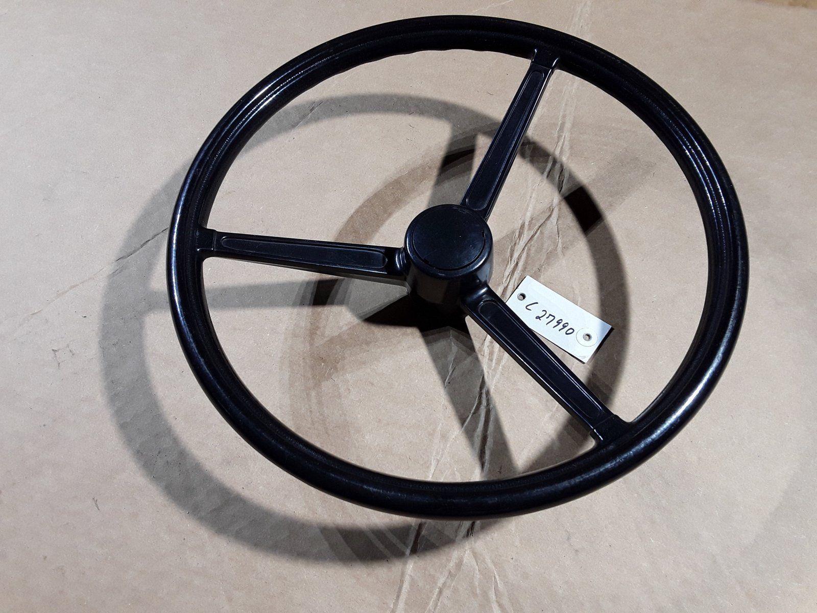 C27990 USED STEERING WHEEL - SPLINED C47106 - Ingersoll/Case Tractor Part