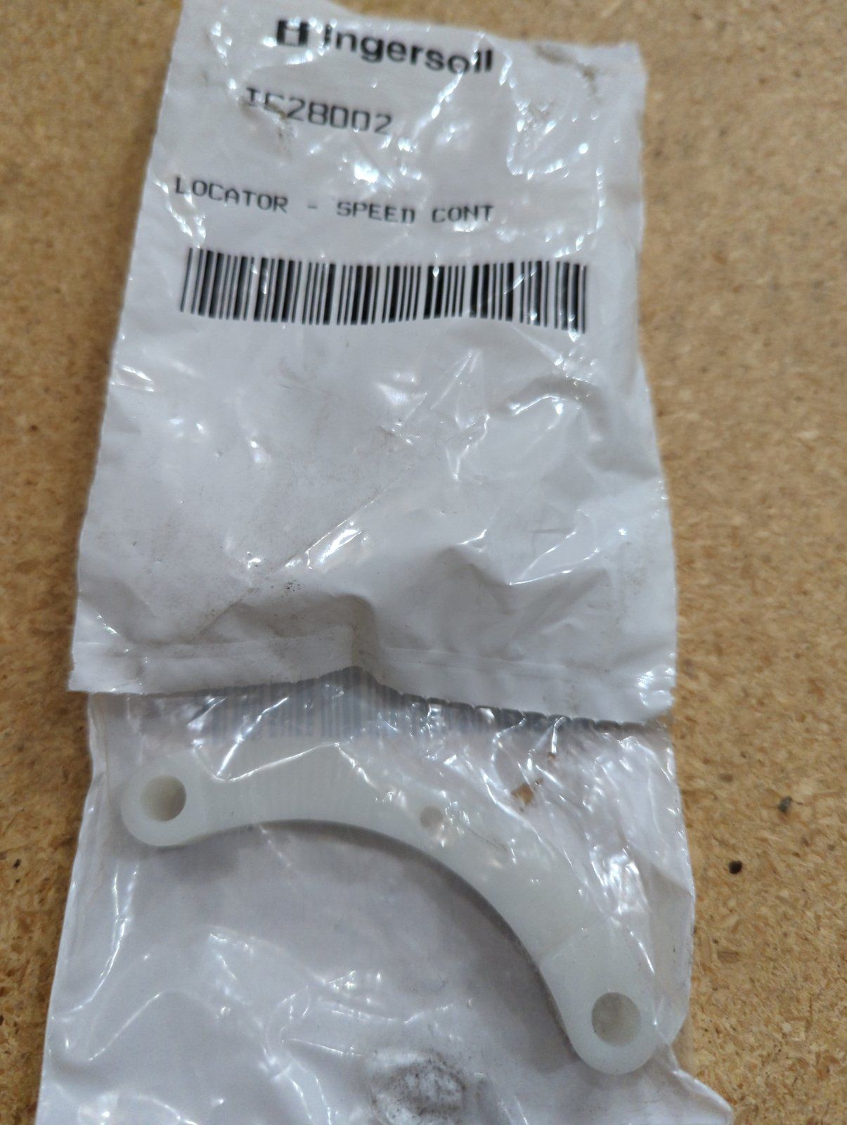 C28002 LOCATOR SPEED CONTROL - Ingersoll/Case Tractor Part