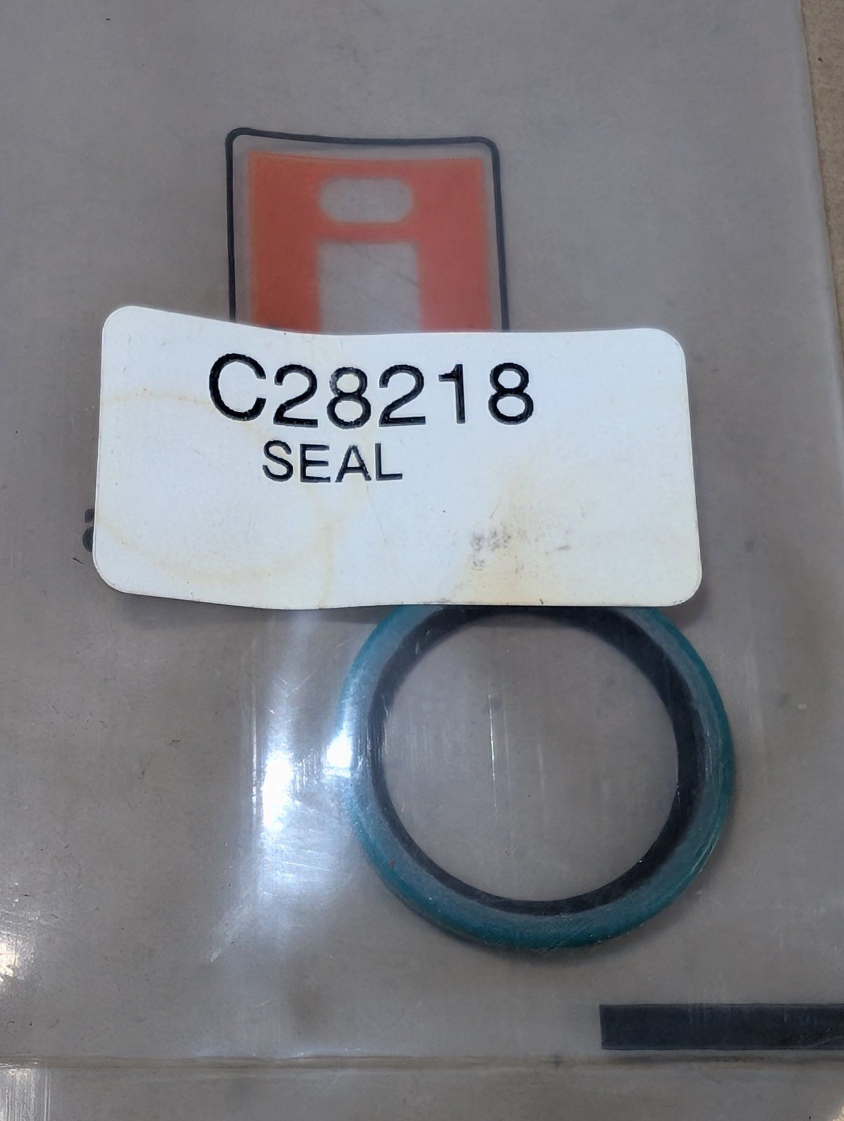 C28218 OIL SEAL (CHAR-LYNN) A28211 C19134 - Ingersoll/Case Tractor Part