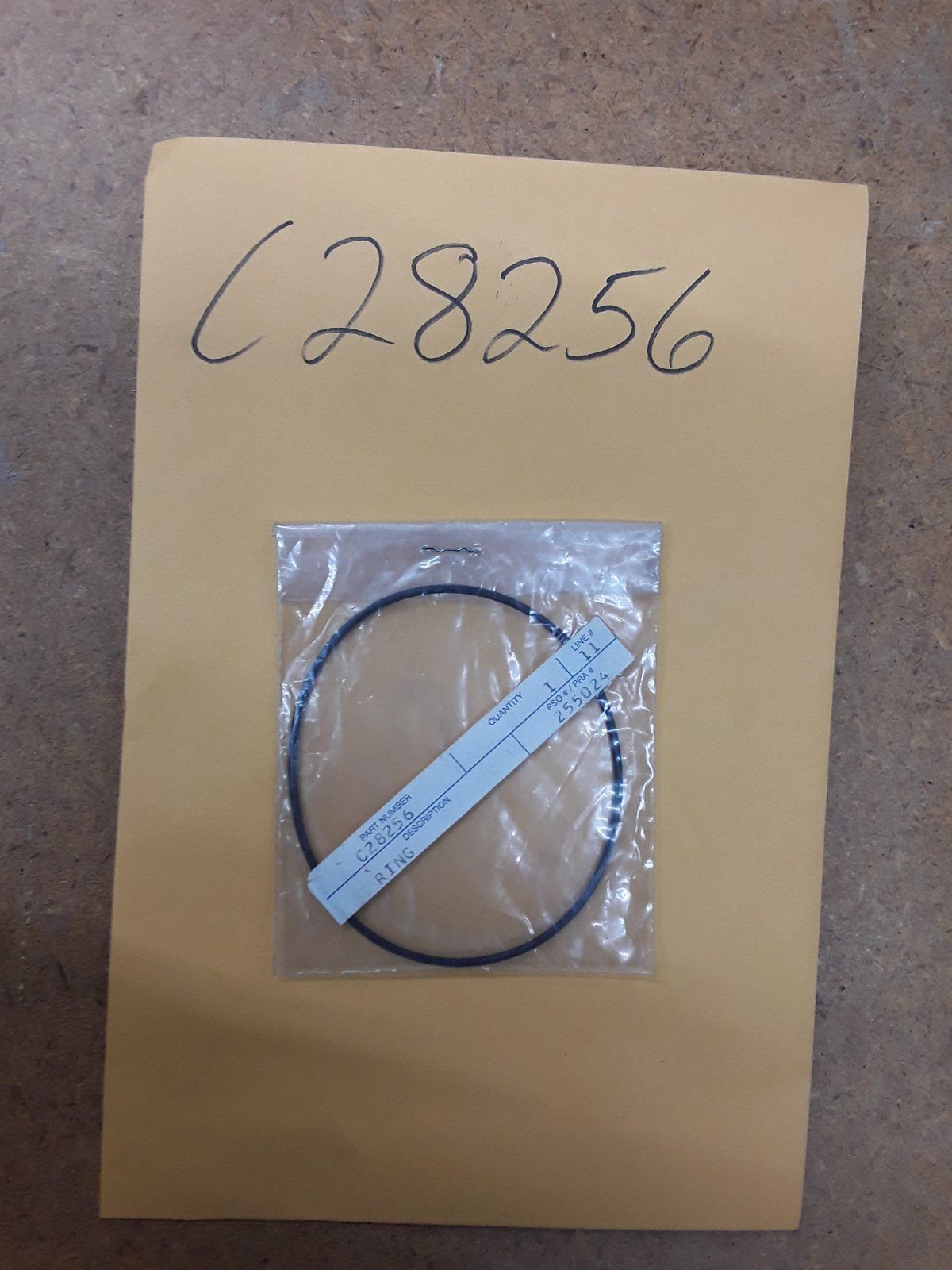 C28256 RING - Ingersoll/Case Tractor Part