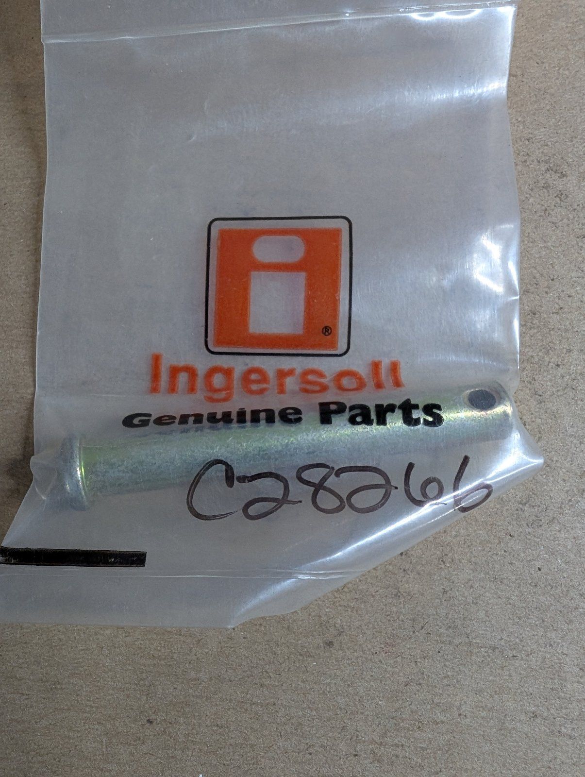 C28266 PIN CLEVIS .368/.373 X 2.63 HT ZP D47251 S10781 - Ingersoll/Case Tractor Part