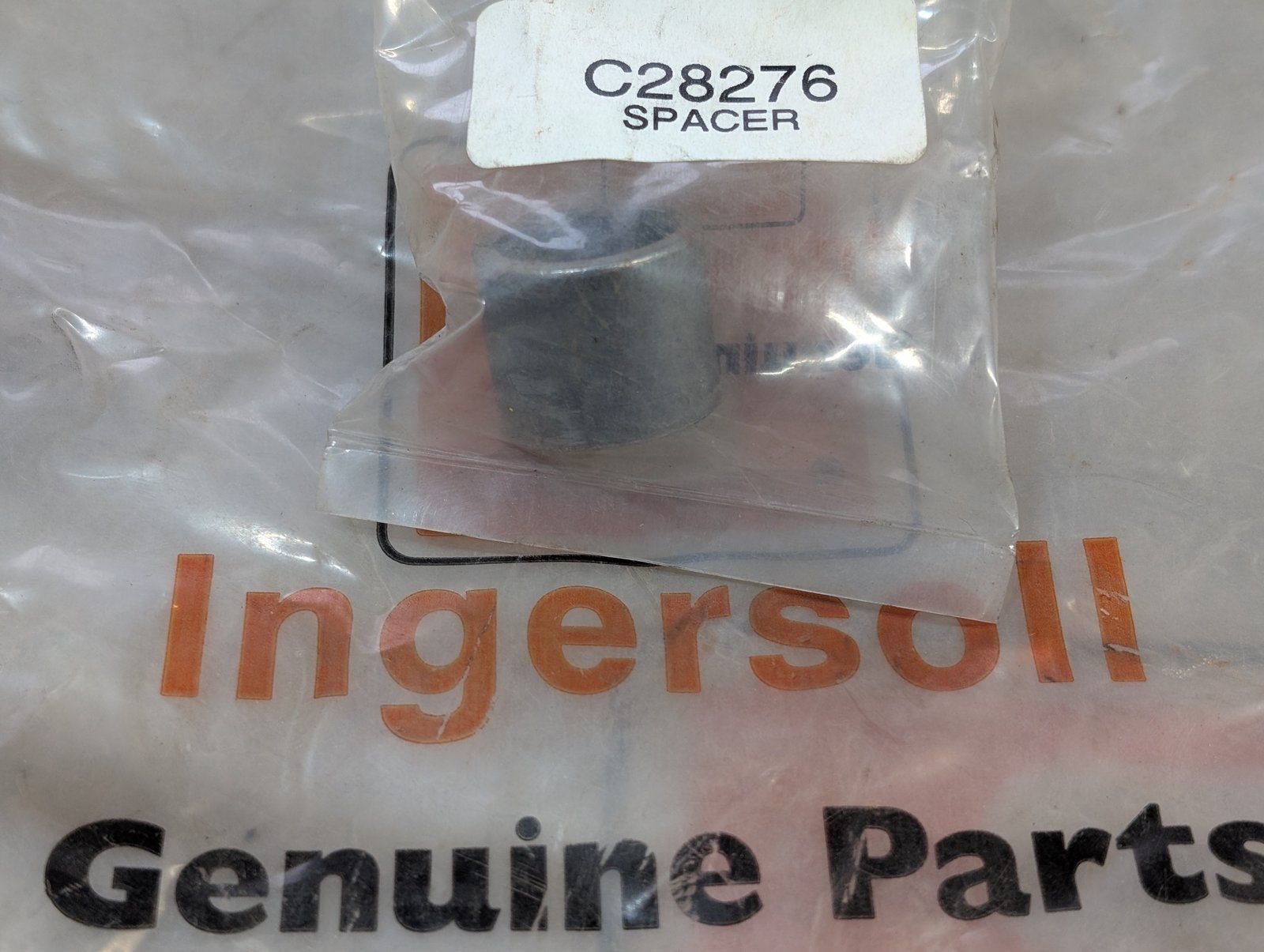 C28276 SPACER D88212 - Ingersoll/Case Tractor Part