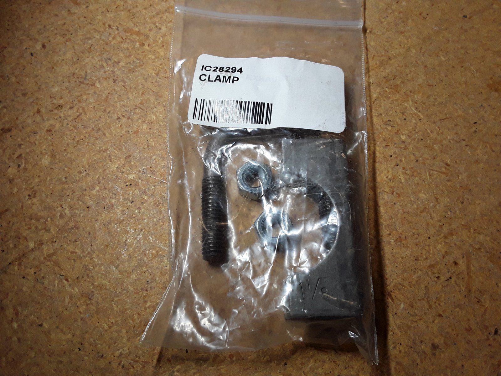 C28294 ( replaces G9021058 ) CLAMP - Muffler 1-1/8" - Ingersoll/Case Tractor Part