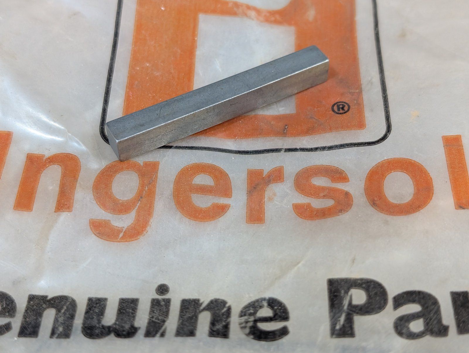 C28315 KEY SQ 1/4 X 2.0 T25070 - Ingersoll/Case Tractor Part