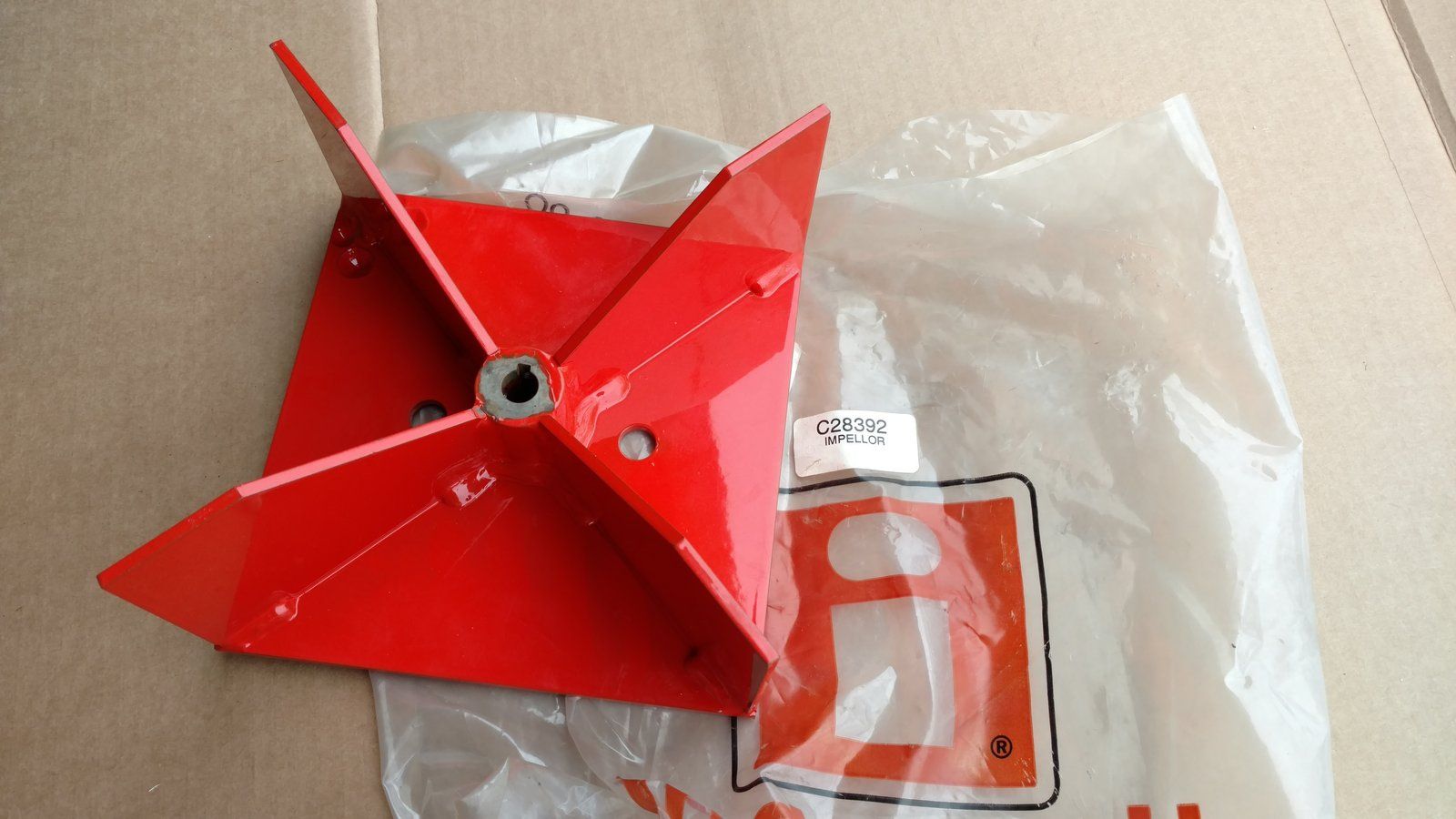 C28392 VACUUM IMPELLOR - BLOWER - Ingersoll/Case Tractor Part