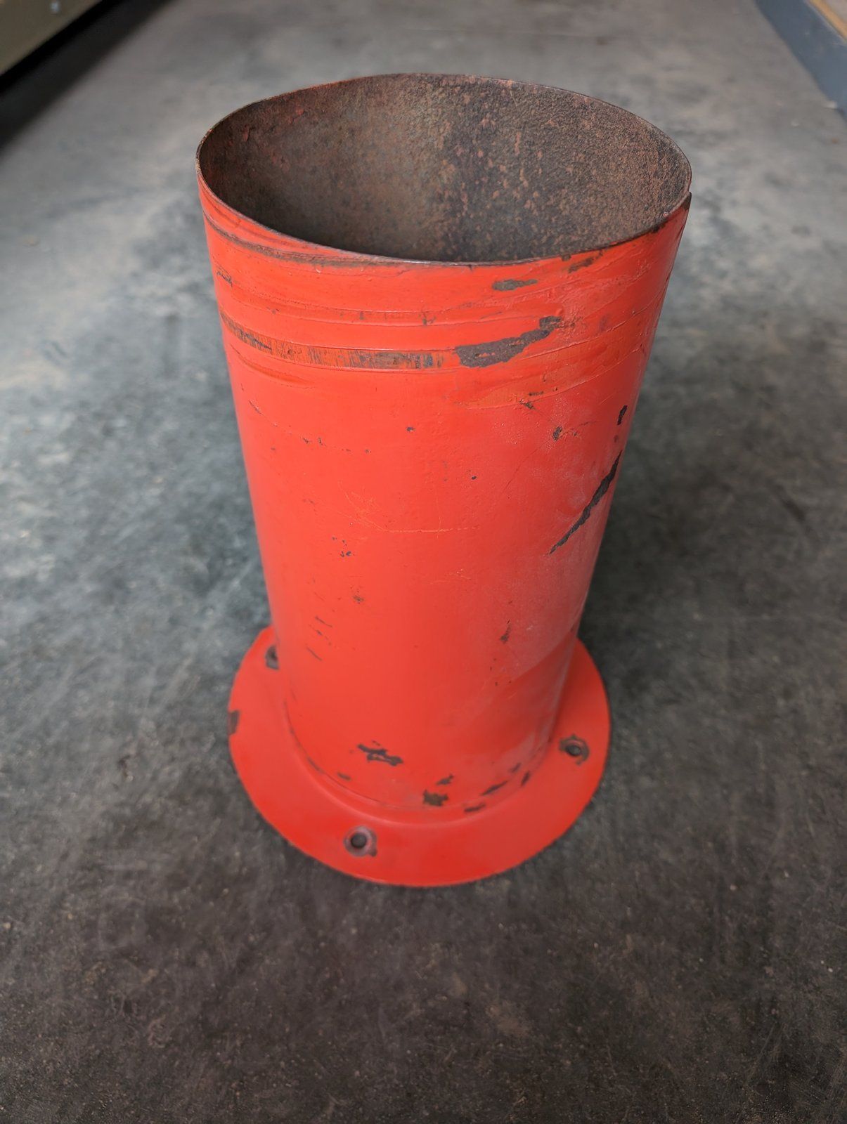 C28405 USED DUCT BLOWER INLET B98 B98-3 - Ingersoll/Case Tractor Part