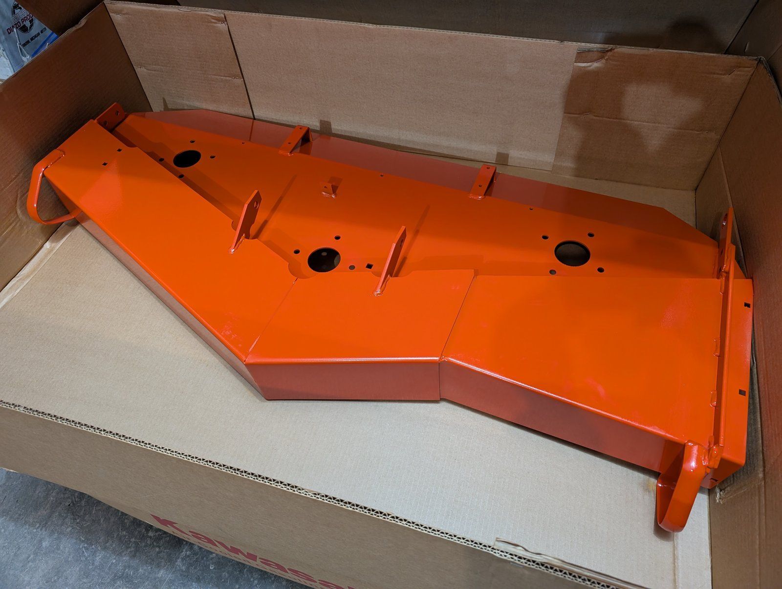 C28470 N46 MOWER DECK SHELL - Ingersoll/Case Tractor Part