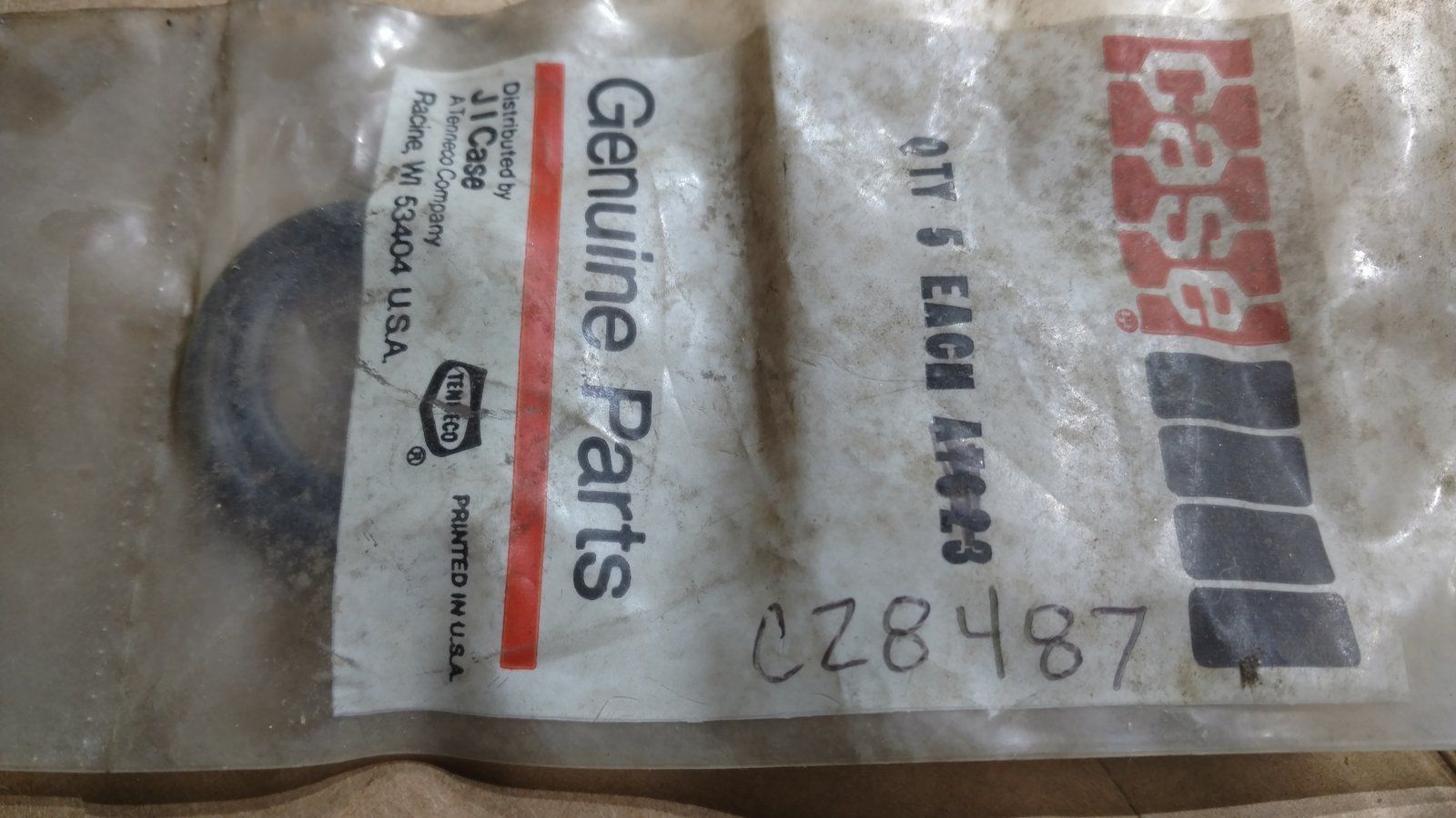 C28487 O RING (LIFT CYLINDER) A7623 - Ingersoll/Case Tractor Part