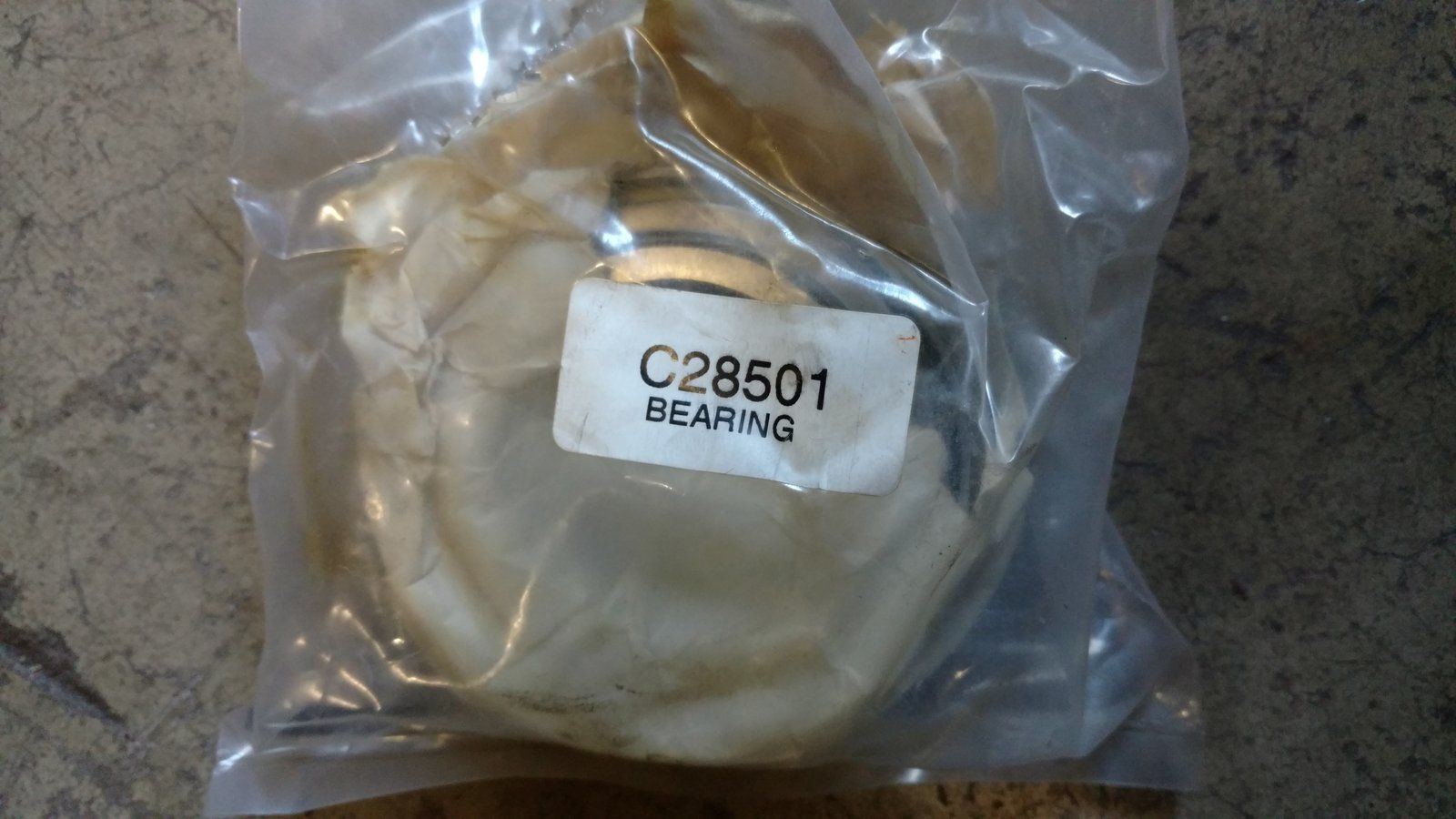C28501 BEARING - KING POST 958334R91 H747170 - Ingersoll/Case Tractor Part