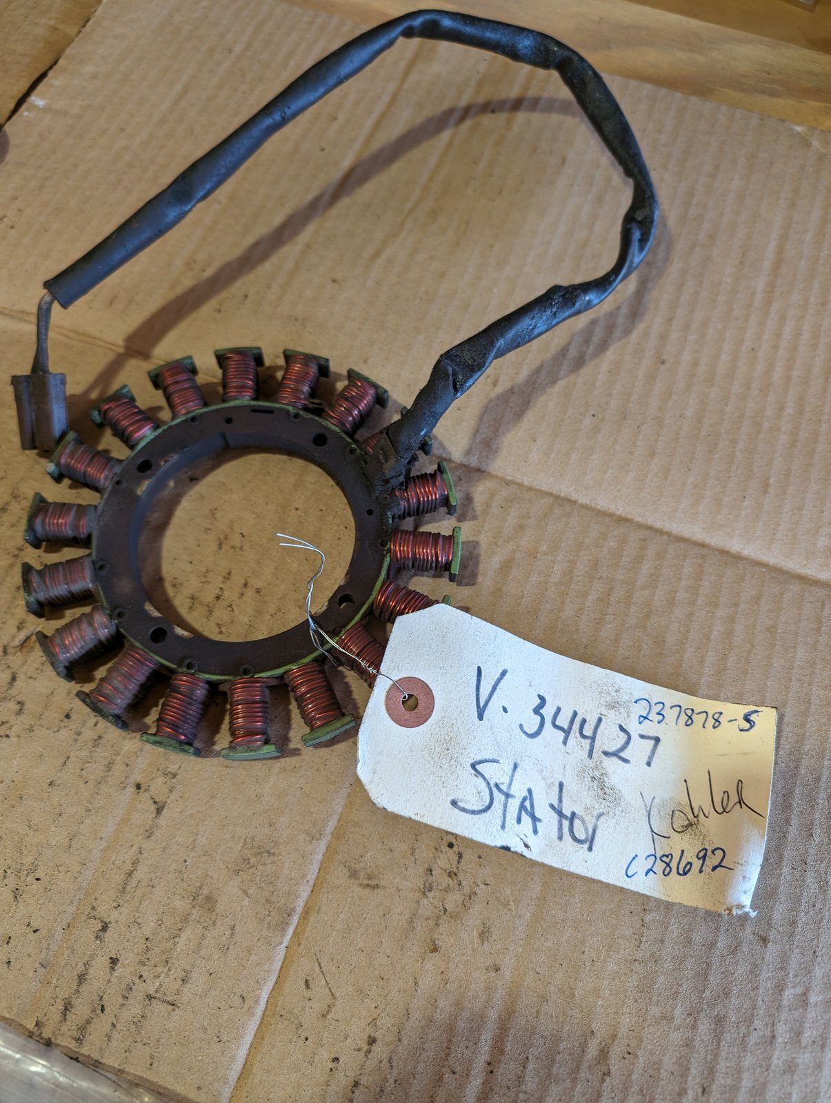 C28692 USED STATOR - 15 AMP KOHLER 237878 V34427 - Ingersoll/Case Tractor Part