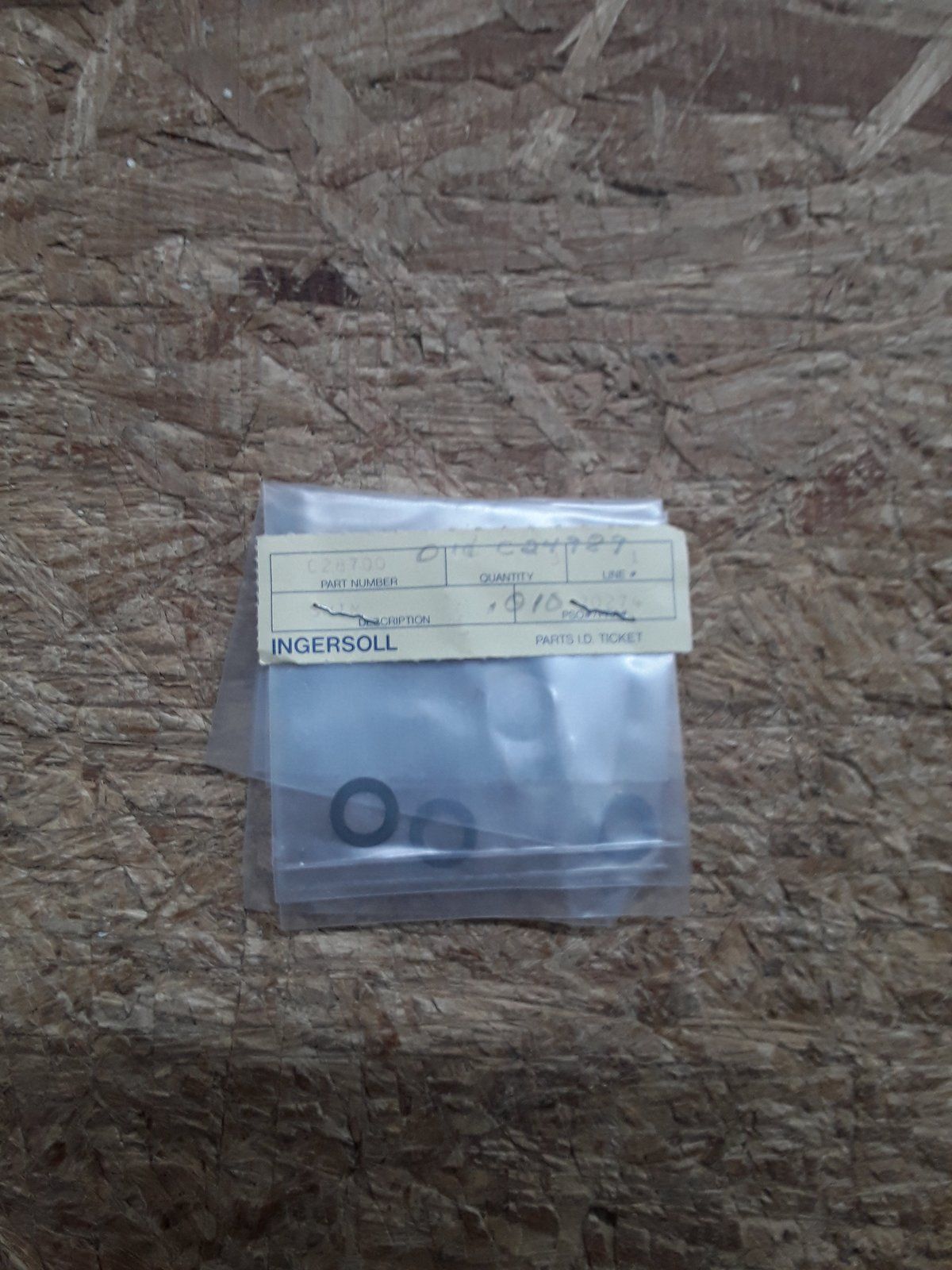 C28700 SHIM - Ingersoll/Case Tractor Part