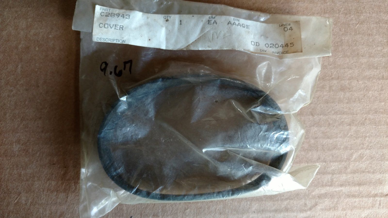 C28943 COVER - Ingersoll/Case Tractor Part