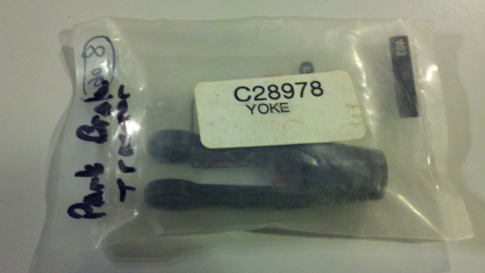 C28978 YOKE 3/8