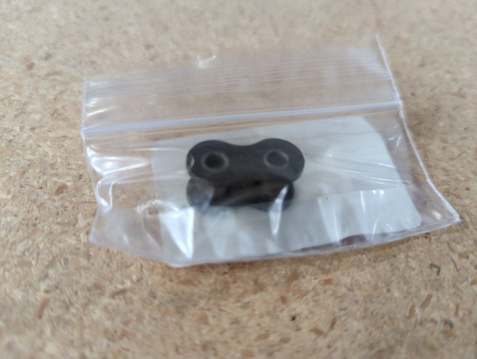 C28984 LINK - ROLLER #40 CHAIN - Ingersoll/Case Tractor Part