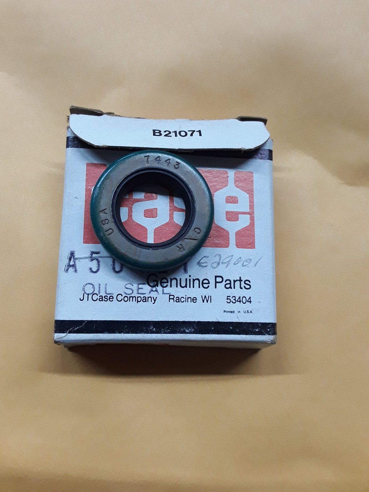 C29001 OIL SEAL A50421 - Ingersoll/Case Tractor Part