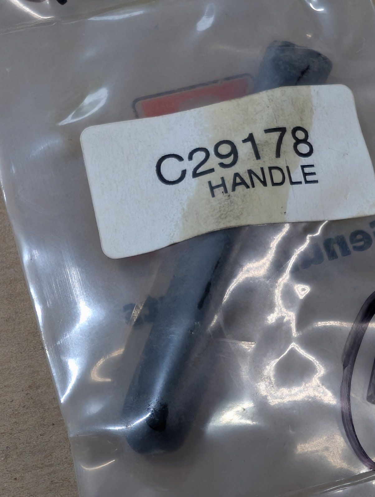 C29178 HANDLE PARKING BRAKE LATCH - Ingersoll/Case Tractor Part