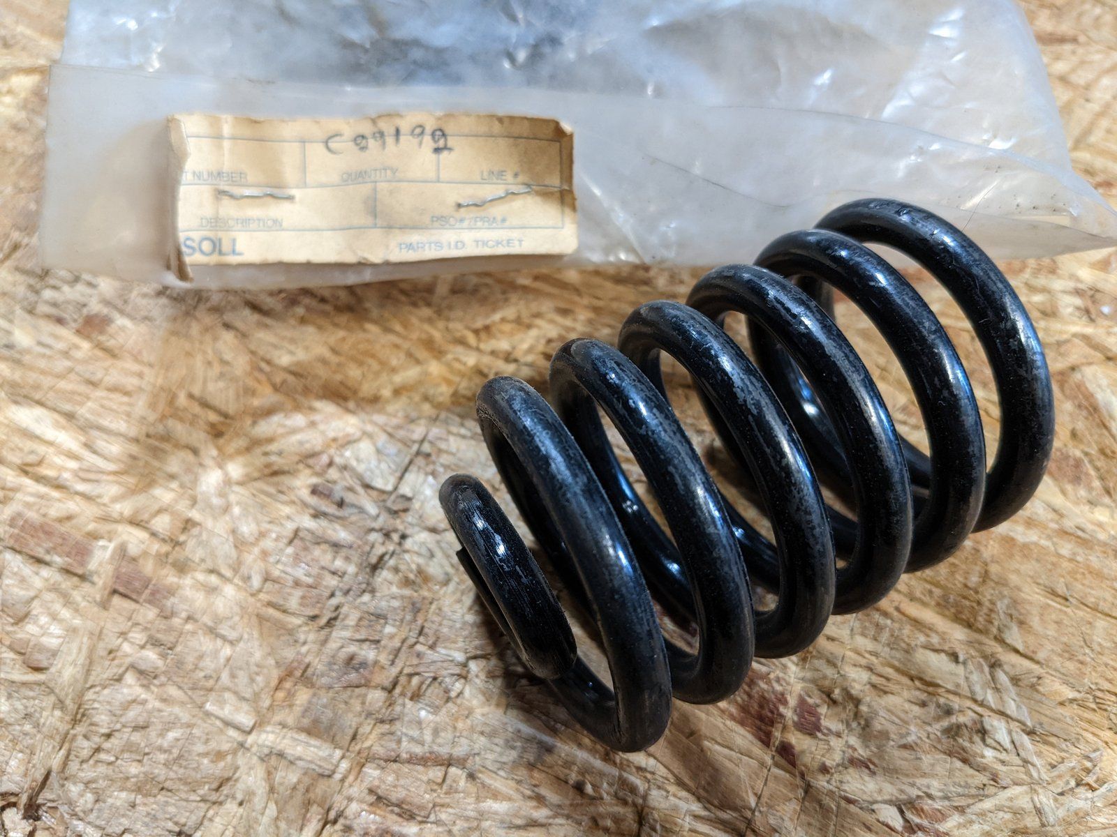 C29192 SPRING SEAT - Ingersoll/Case Tractor Part