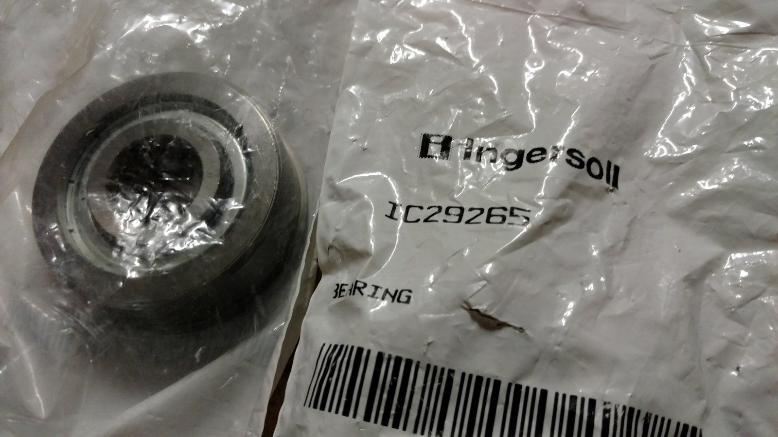 C29265 SLEEVE & BEARING 