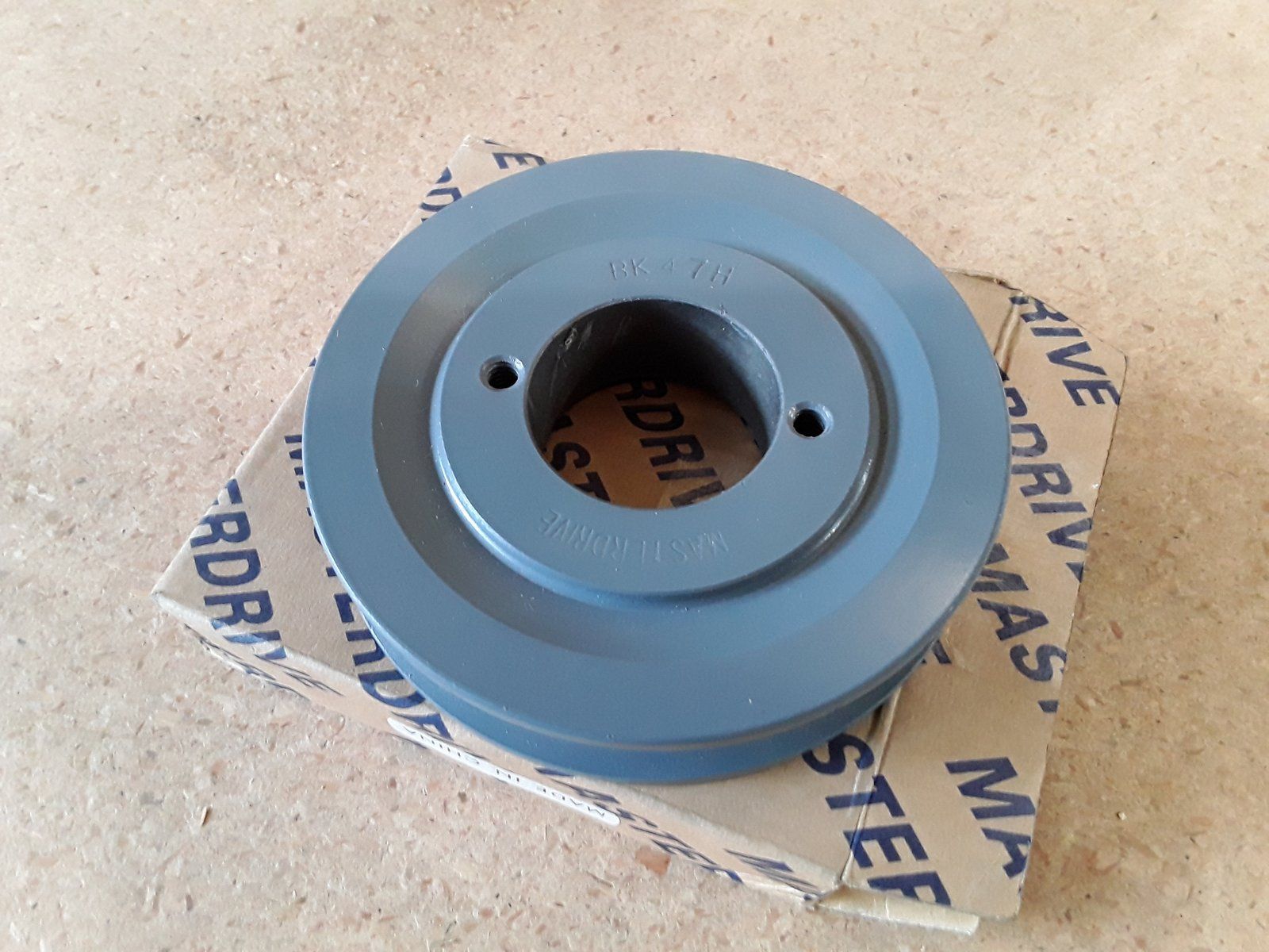 C29542 PULLEY - Ingersoll/Case Tractor Part