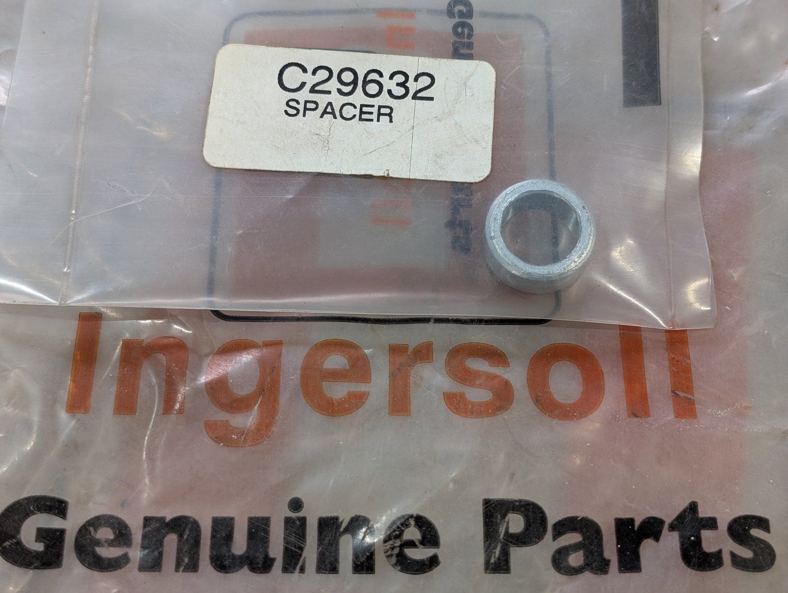 C29632 SPACER D60602 C28991 - Ingersoll/Case Tractor Part