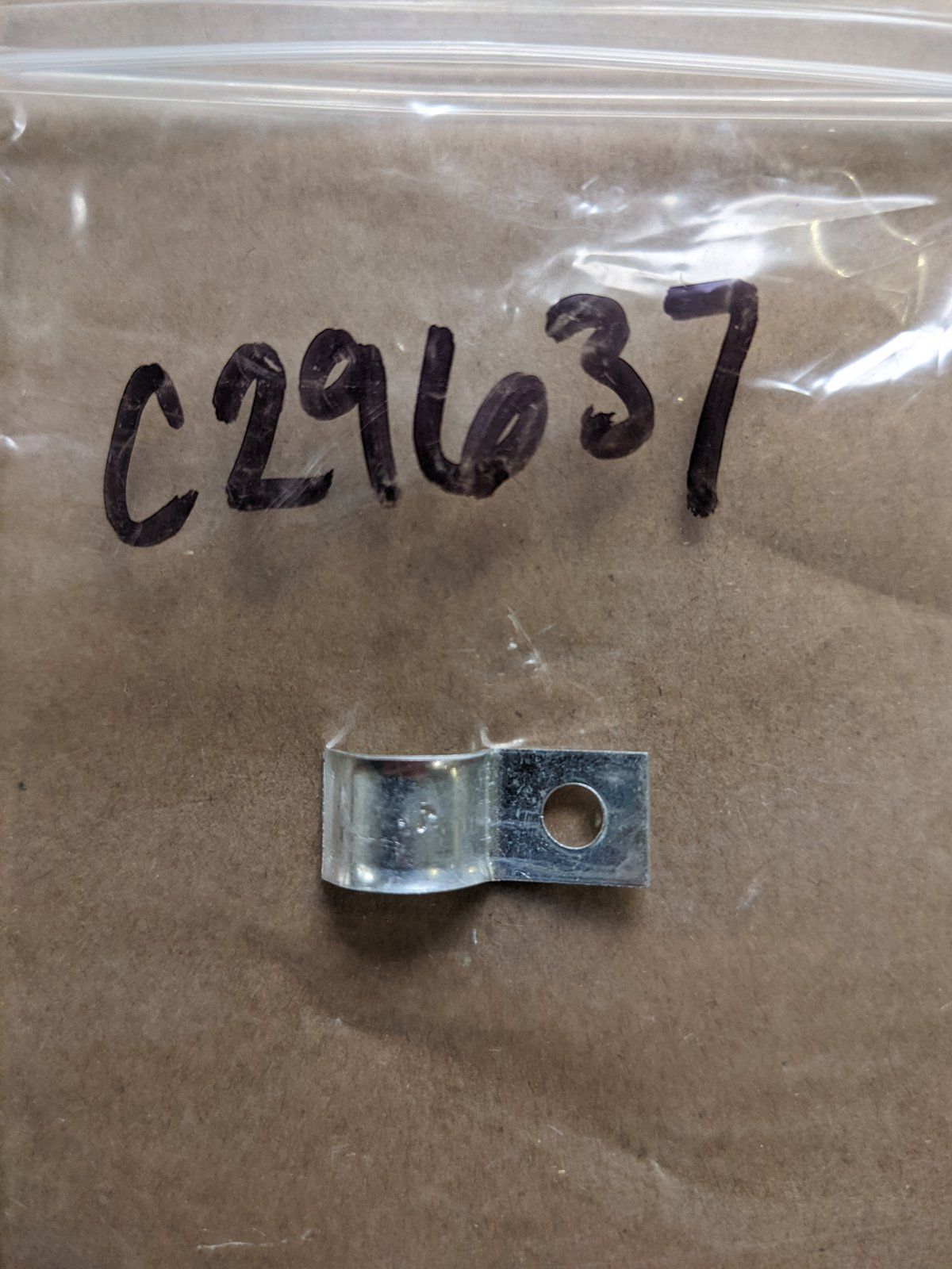 C29637 CLIP .38 HALF CLAMP - Ingersoll/Case Tractor Part