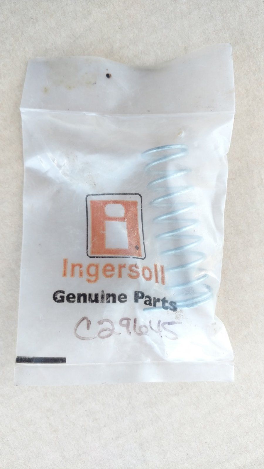 C29645 SPRING - COMPRESSION - Ingersoll/Case Tractor Part