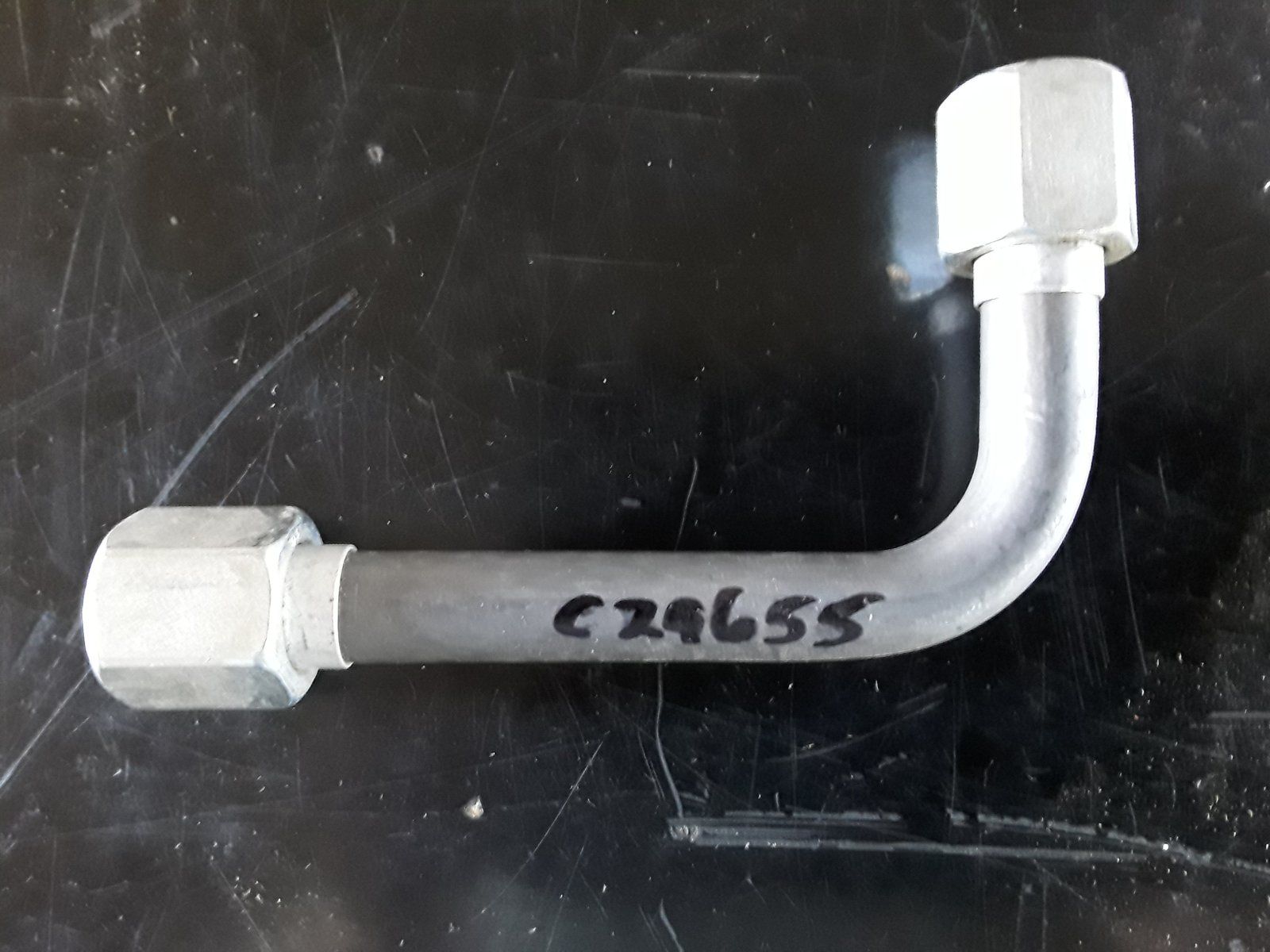 C29655 TUBE - VALVE TO MOTOR - Ingersoll/Case Tractor Part