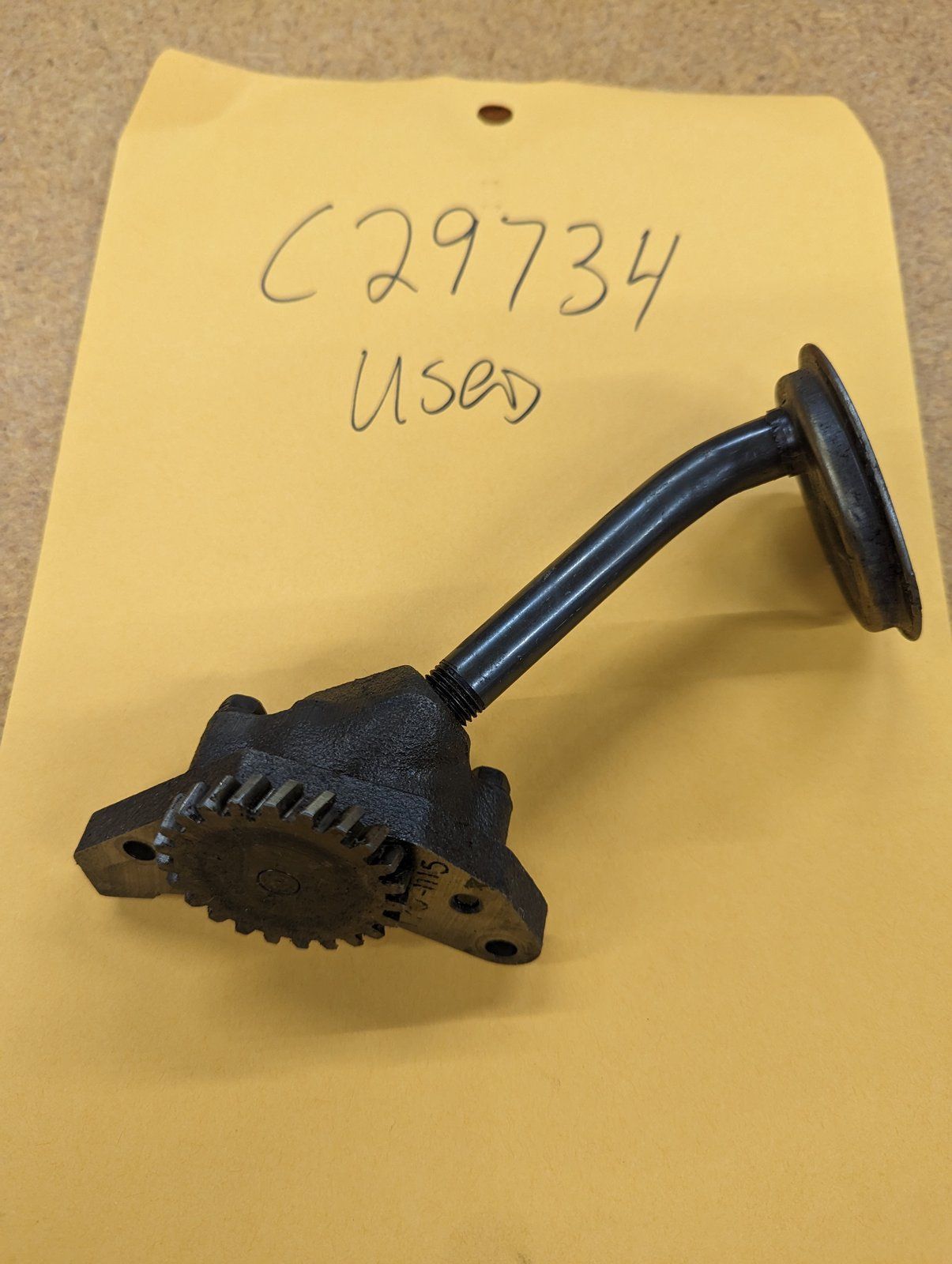 C29734 USED OIL PUMP ONAN 170-1115 - Ingersoll/Case Tractor Part
