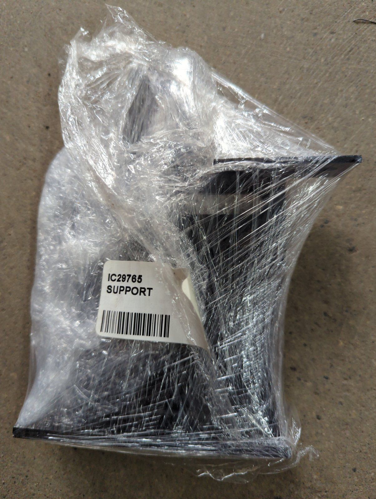 C29765 SUPPORT - TRAVEL C22915 C26287 C26365 - Ingersoll/Case Tractor Part
