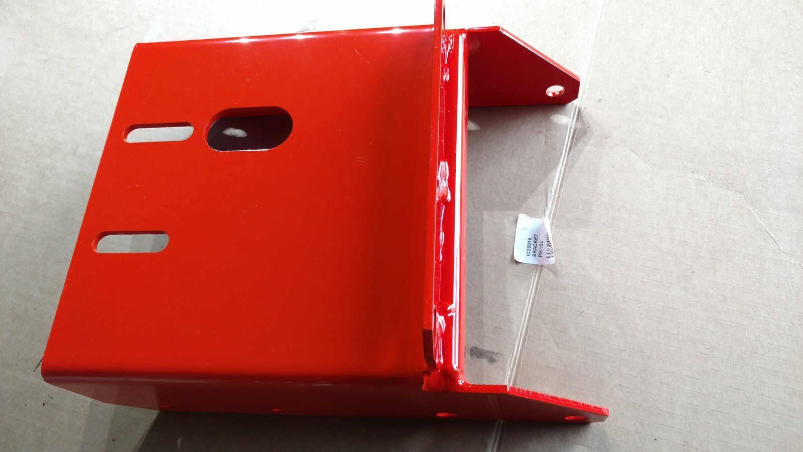 C29916 BRACKET - TRACTOR MOUNT HYDRA BAGGER - HYDRA VAC - Ingersoll/Case Tractor Part
