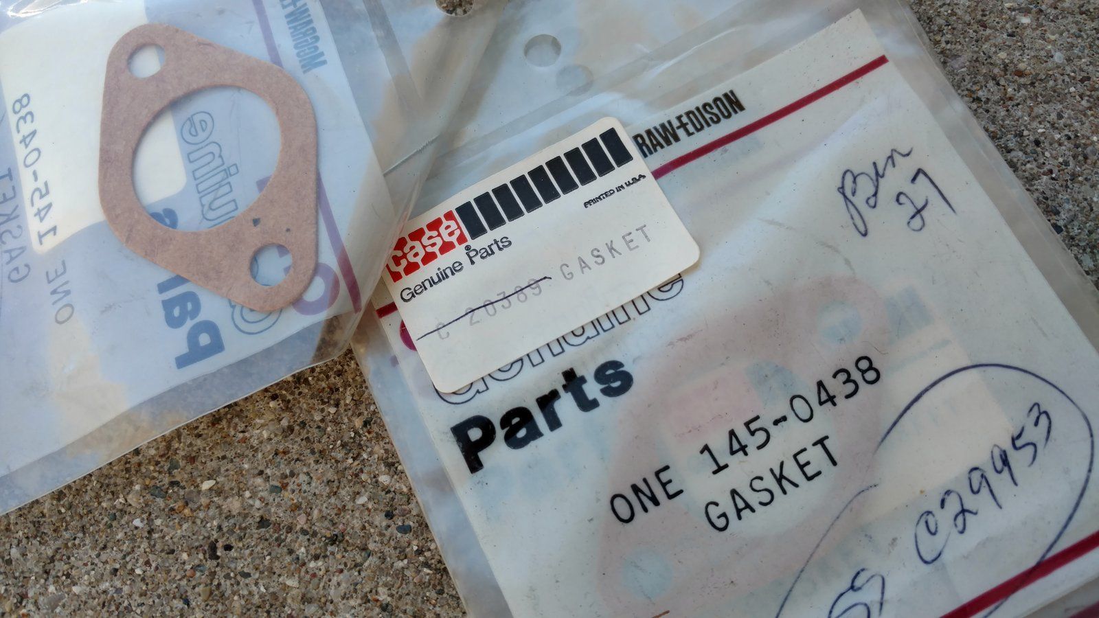 C29953 GASKET ONAN 145-0438 C20389 - Ingersoll/Case Tractor Part