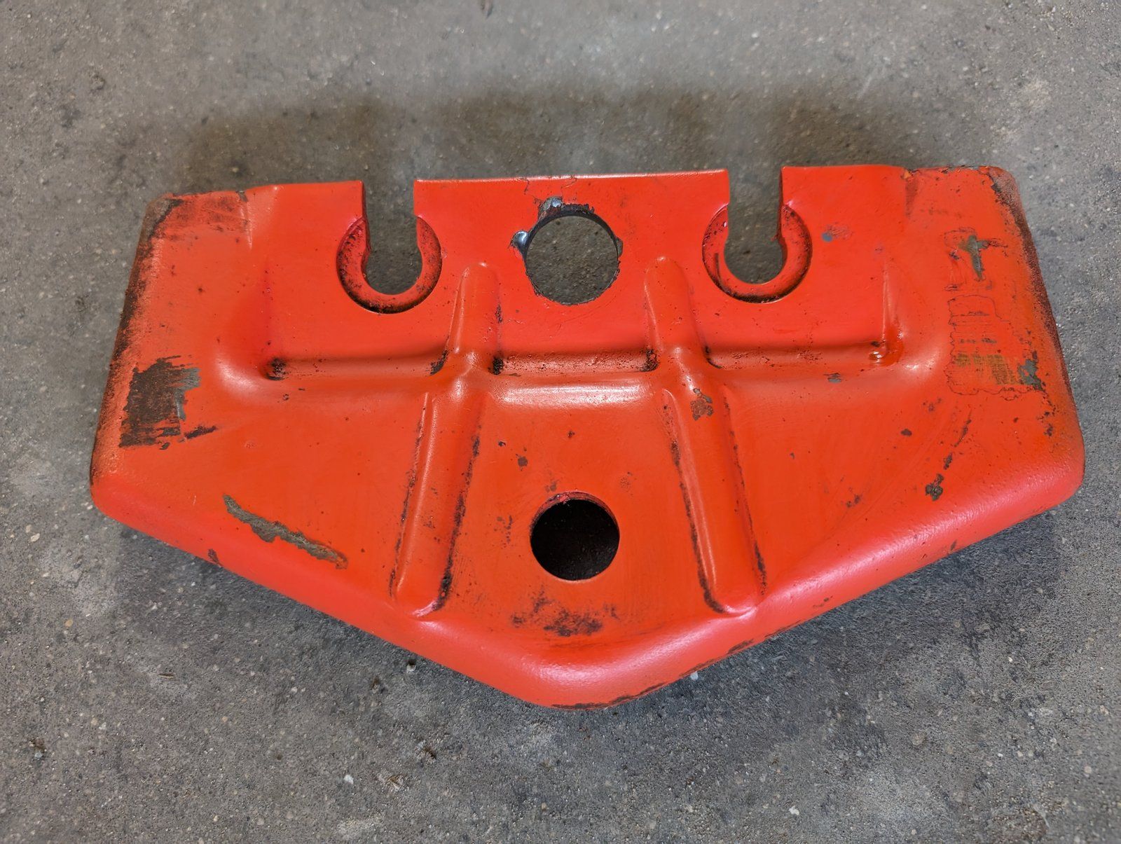 C30019 USED STEERING SUPPORT C25788 C18992 C44378 - Ingersoll/Case Tractor Part
