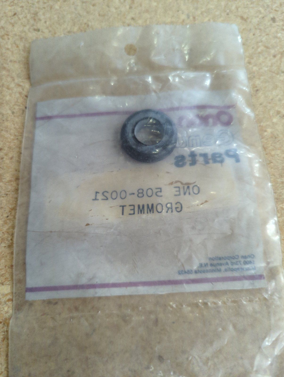 C30033 GROMMET ONAN 508-0021 - Ingersoll/Case Tractor Part