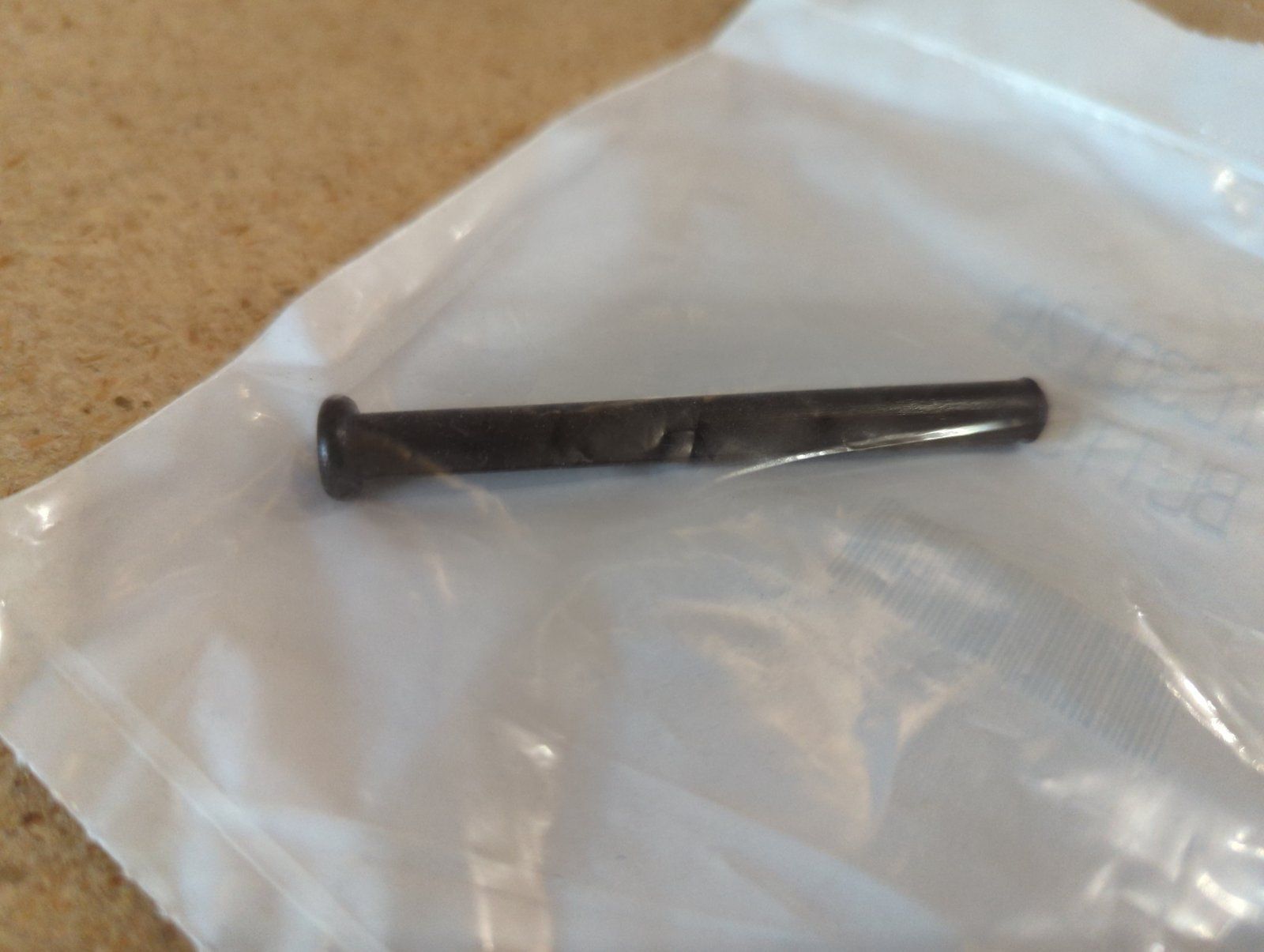 C30126 BUTTON - PUSH HOOD - Ingersoll/Case Tractor Part