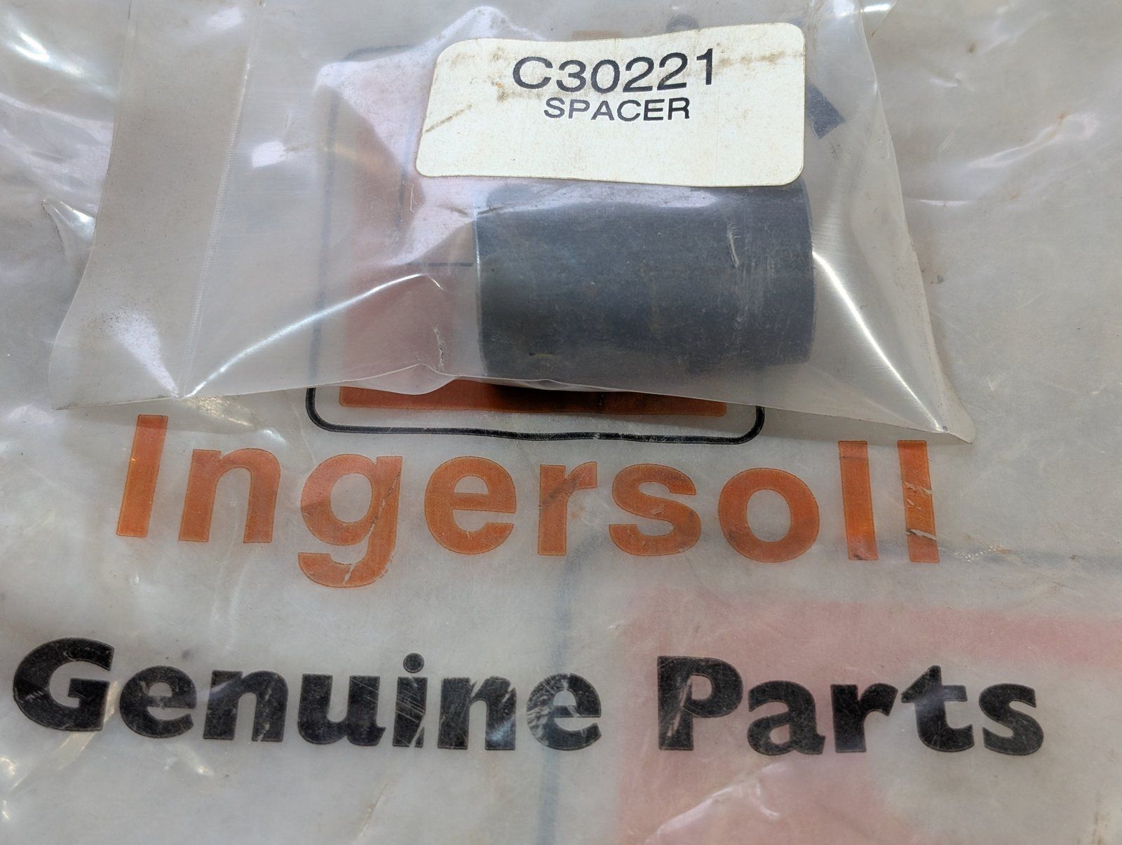 C30221 SPACER .78 X 1.00 X 1.697 - Ingersoll/Case Tractor Part