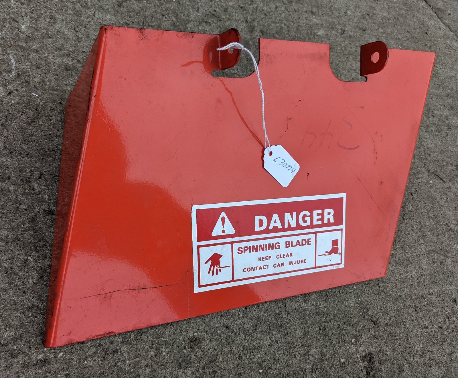 C30744 CHUTE DEFLECTOR P42 RM42 - Ingersoll/Case Tractor Part