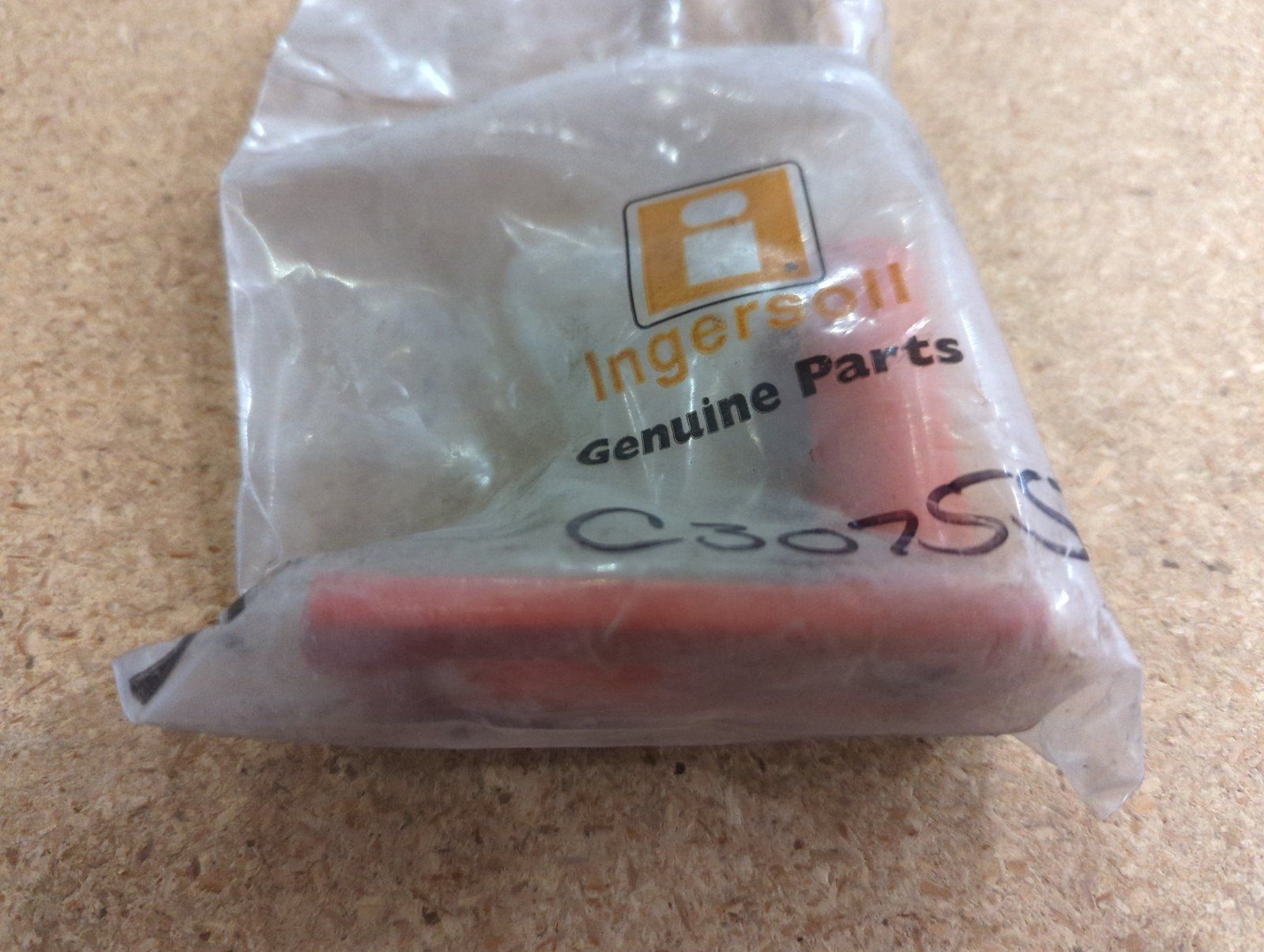 C30755 LINK-LIFT (P42 MOWER) - Ingersoll/Case Tractor Part