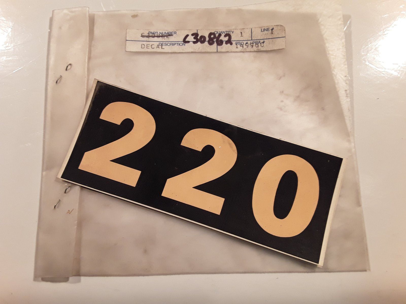 C30862 DECAL MODEL 220 - Ingersoll/Case Tractor Part