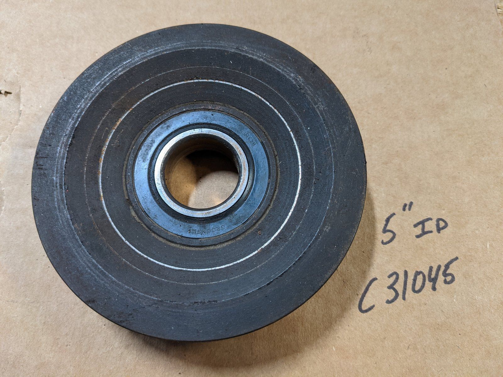 C31045 USED PULLEY- PTO WITH BEARING 5