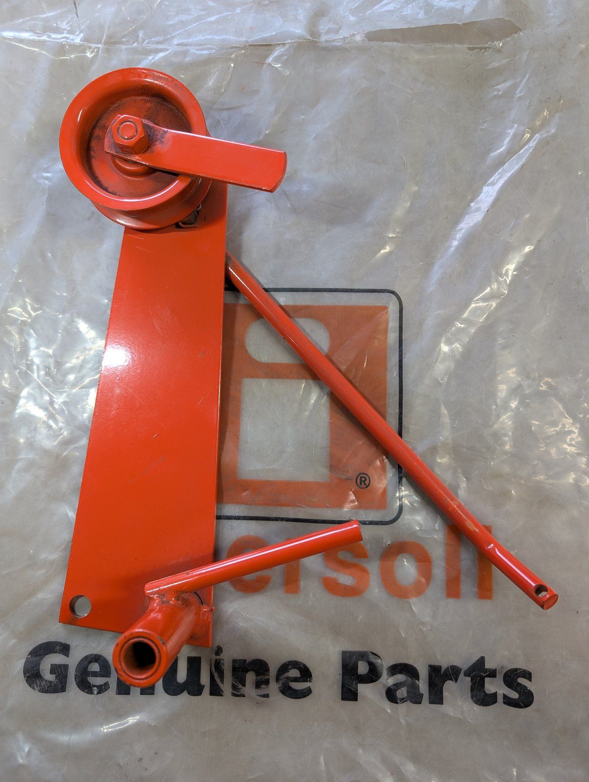C31164 ASSY ARM CLUTCH - Ingersoll/Case Tractor Part