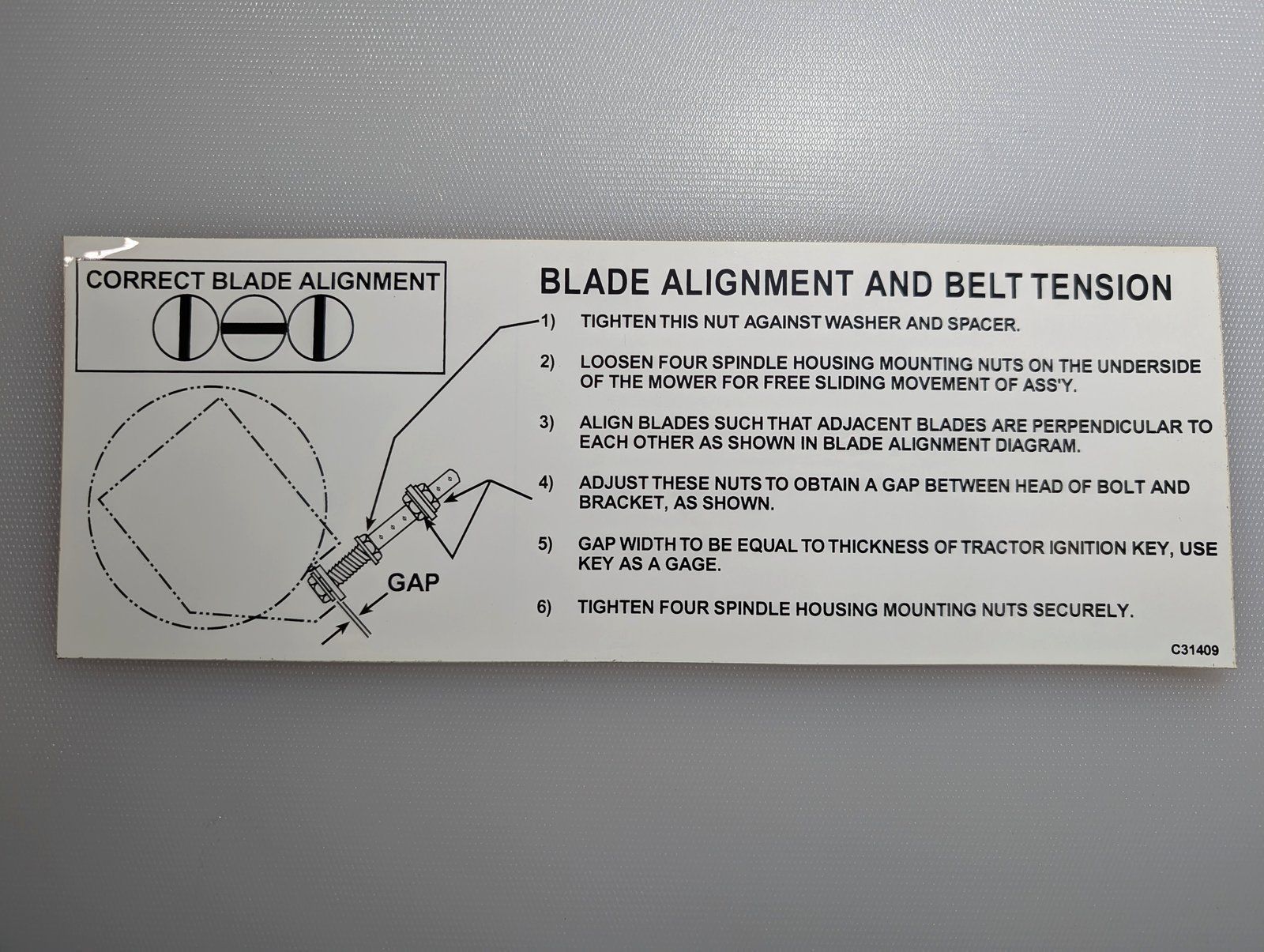 C31409 DECAL - SPINDLE DRIVE BELT 60