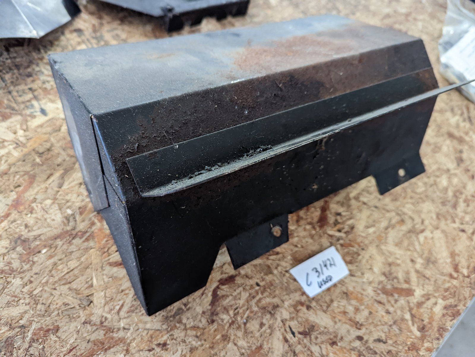 C31421 USED ONAN Muffler SHEILD - Ingersoll/Case Tractor Part